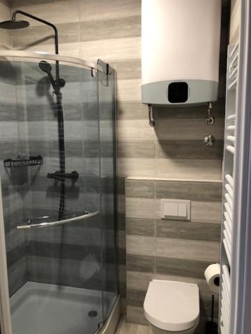 Bedroom With Bathroom Shower スプリト エクステリア 写真